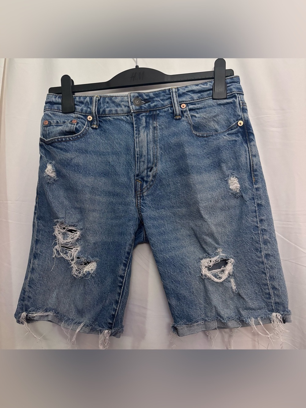 American Eagle Men's Distressed Blue Denim Jean Shorts waist 30